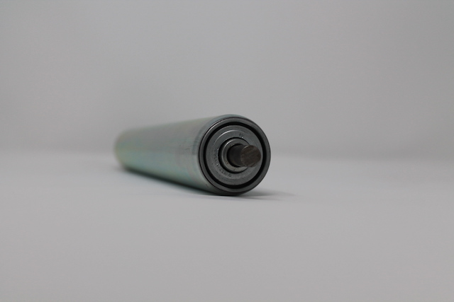 Tragrolle aus Stahl mit Federachse 40mmx15mm 2