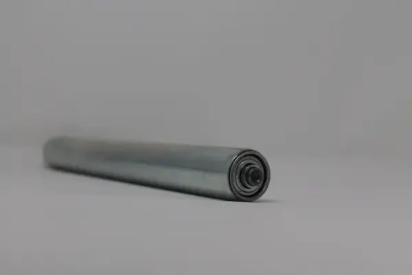 tragrolle aus stahl mit innengewinde 30mmx15mm 2.webp