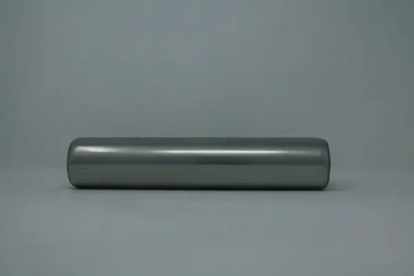 tragrolle aus stahl mit innengewinde 60mmx20mm 1.webp